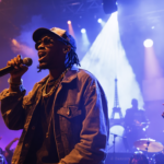 découvrez luidji, le rappeur hors norme qui séduit la scène française par son style unique et ses textes authentiques, conquérant ainsi le cœur de nombreux fans.